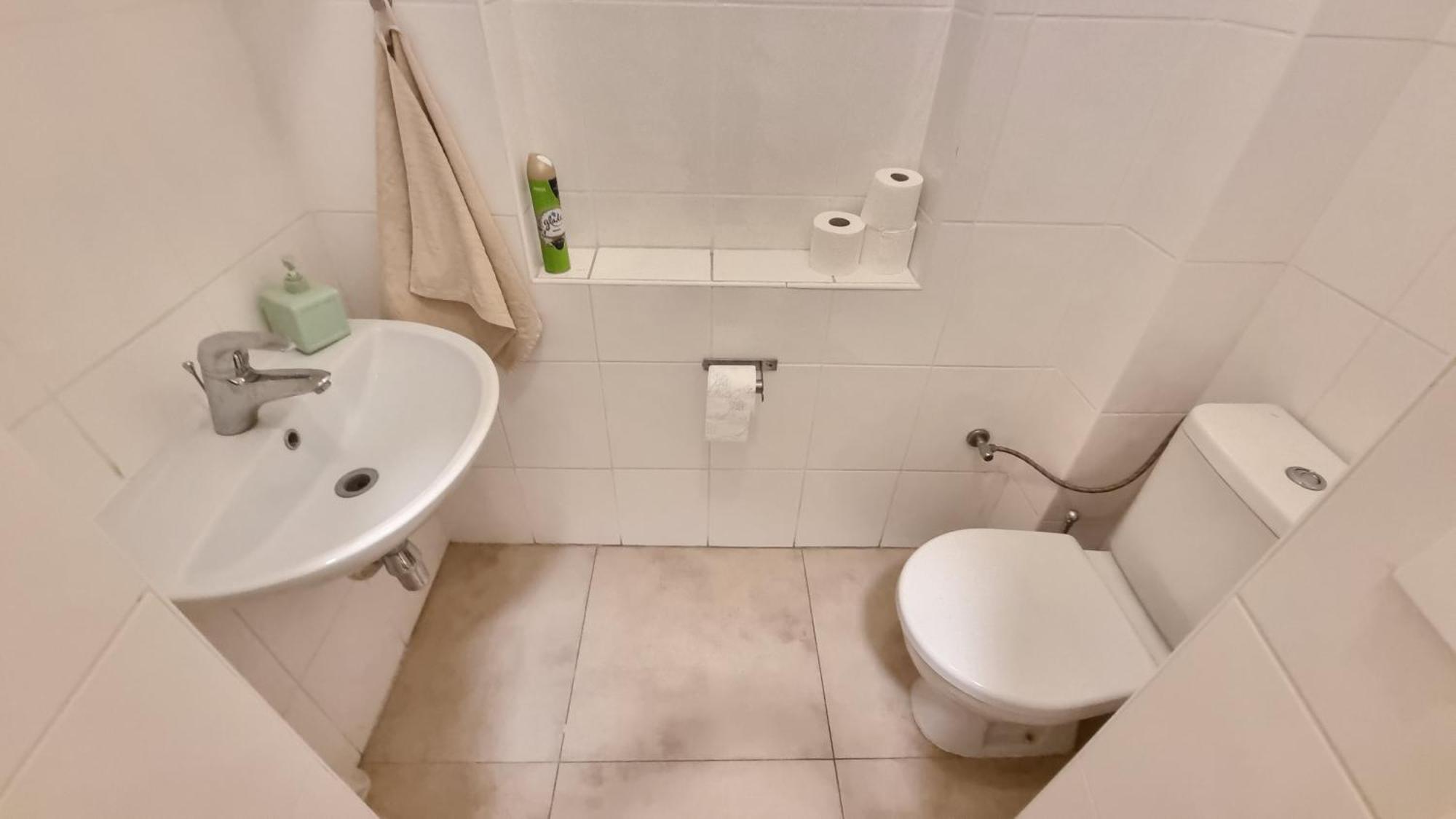 Finnem Rentals Tyrsova Prague Ngoại thất bức ảnh