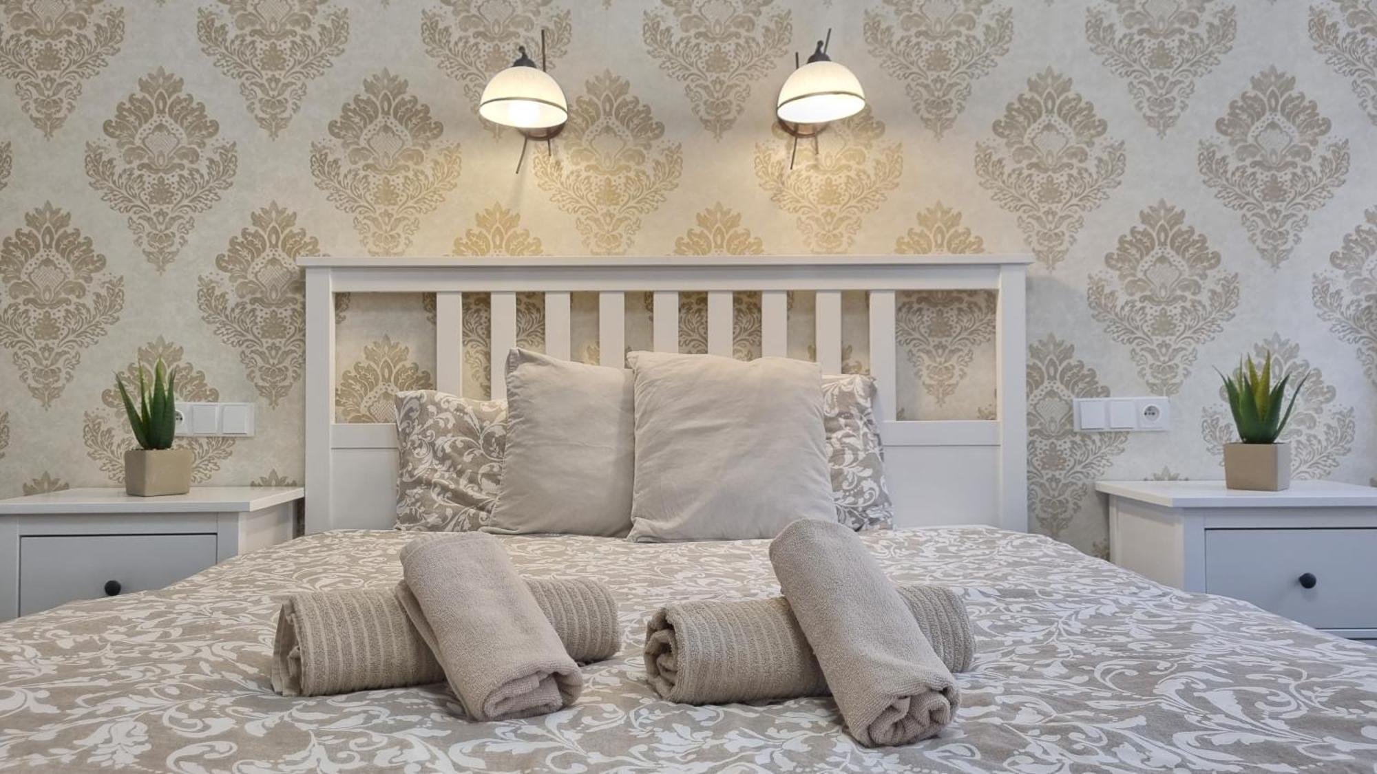 Finnem Rentals Tyrsova Prague Ngoại thất bức ảnh